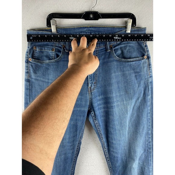 Levi's 559 Jeans Mens 36 x 32 Blue Relaxed Straight Dark Wash Distressed Demin - Picture 3 of 16